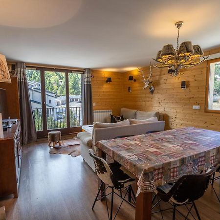 Appartamento Le Repaire Du Cerf - Triplex Avec Balcon Les Angles  Esterno foto